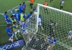 Tawuran Hebat di Laga Cruzeiro vs Atletico Mineiro, 23 Kartu Merah Dikeluarkan Wasit!