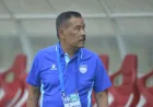 Borneo FC vs Persib Bandung: Umuh Muchtar Tetapkan Target Realistis Jelang Laga Krusial
