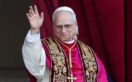 Paus Leo XIV Serukan Penghentian Kekerasan di Timur Tengah Sebelum Terlambat