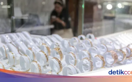 Harga Emas Naik 30 Bulan Beruntun, Inflasinya Tembus 8,42%