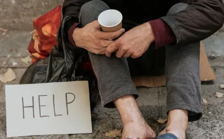 Polisi Tangkap Pengemis Kaya, Ketahuan Bawa Rp90 Juta Cash