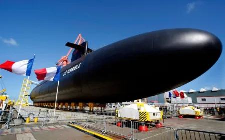 Prancis Perluas Persenjataan Nuklir untuk Takuti Ancaman Rusia dan China