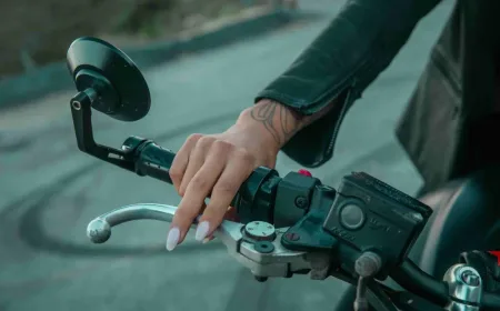 Kenapa Rem Motor Keras? Penyebab Utama dan Tanda Kerusakannya Lengkap