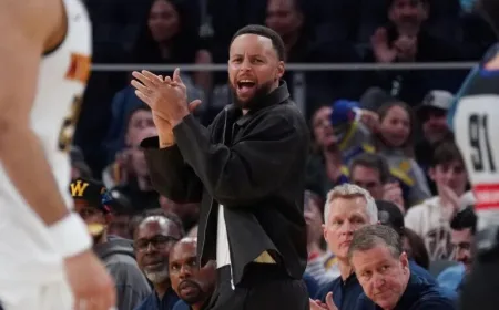 Stephen Curry Disarankan Istirahat Total di Sisa Musim Warriors 2026