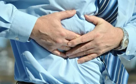 Puasa Ramadan Bisa Sembuhkan GERD? Ini Penjelasan Dokter Spesialis