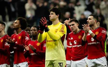 Respons Michael Carrick Usai Manchester United Kalah 1-2 dari Newcastle yang Bermain 10 Pemain