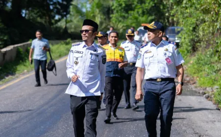 Kadishub Aceh dan Wali Kota Tinjau Titik Rawan Kecelakaan di Subulussalam Pasca Bencana