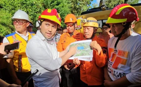 Wagub Jatim Tinjau Longsor Jalur Trenggalek-Ponorogo, Akses Masih Ditutup