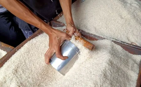 Pasar Murah Jelang Lebaran di Kudus Prioritaskan Warga Penyintas Banjir dan Miskin