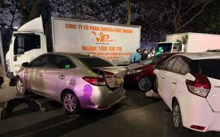 Pengemudi Mobil di Hanoi Terlibat Kecelakaan Beruntun dengan Kadar Alkohol Tinggi