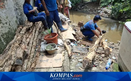 Sering Longsor di Bantaran Kali Ciliwung, Warga Minta Relokasi Segera dari Pramono