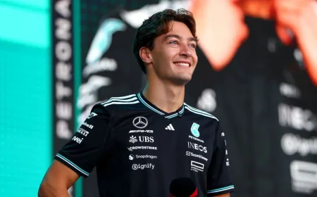 George Russell Raih Pole Position Formula 1 GP Australia, Verstappen Alami Kecelakaan