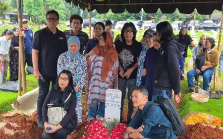 Donny Fattah God Bless Meninggal Dunia: Terungkap Riwayat Penyakit Sang Bassist Legendaris