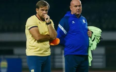 Skuad Lengkap Persib Bandung Jelang Lawan Persik Kediri, Bojan Hodak Justru Pusing