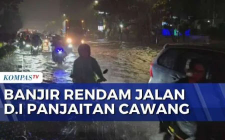 Banjir Setinggi 30-60 Cm Rendam Cawang, Daan Mogot, dan Pondok Aren Akibat Hujan Deras