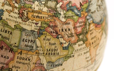 Presiden MbZ Tegaskan UEA Sedang Masa Perang, Bukan Target Mudah Konflik Timur Tengah