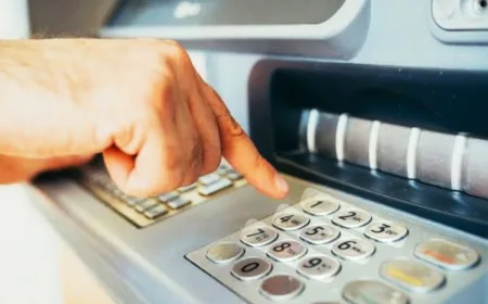 Modus Ganjal ATM di Sukaluyu Cianjur: Pelaku Terekam CCTV dan Kuras Saldo Korban