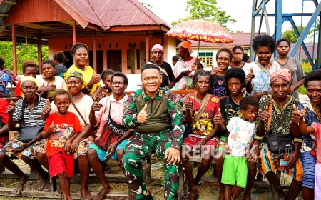 Koops TNI Papua Gelar Bakti Sosial dan Pengobatan Gratis di Kampung Iwaka Mimika
