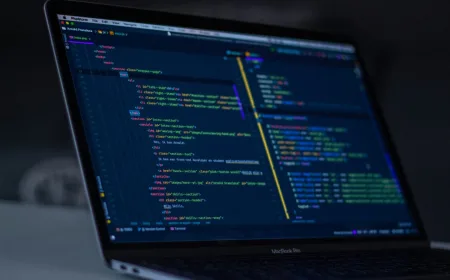 AI Coding Assistants Dorong Pilihan Bahasa Pemrograman, TypeScript Jadi Juara