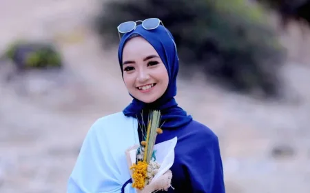 Prediksi Bobotoh Cantik Rida Laily: Persib Bandung Menang 2-0 atas Persik Kediri