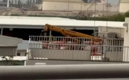 Asap Tebal Membubung di Kilang Minyak Bahrain Usai Serangan Drone Iran