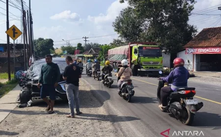 Kecelakaan Beruntun di Jalan Nasional Blora-Cepu Libatkan Empat Kendaraan