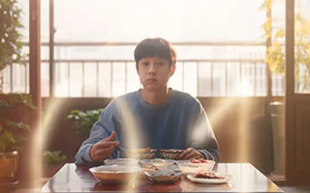 Sinopsis Film Number One: Choi Woo Shik Berjuang Menghentikan Takdir Lewat Makanan