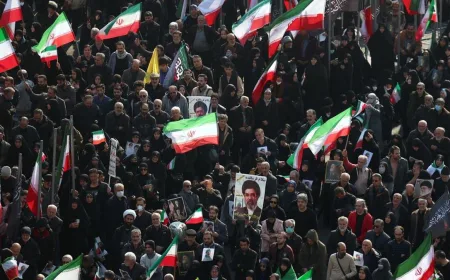 Warga Iran Tumpah Ruah Sumpah Setia ke Mojtaba Khamenei, Pemimpin Baru Revolusi Islam