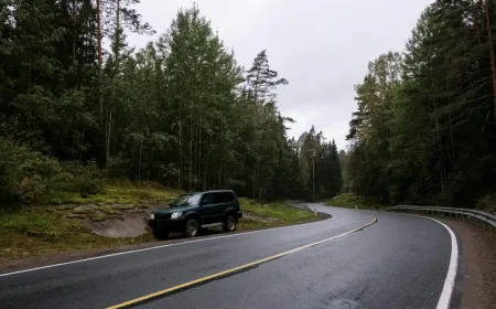 6 Tips Aman Berhenti Darurat di Bahu Jalan Tol, Jangan Asal Menepi