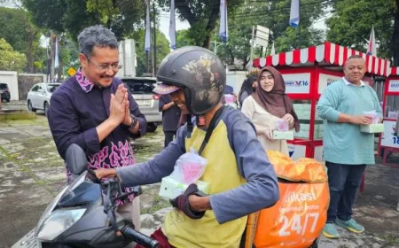 Partai Perindo Berbagi Takjil dan Modal Usaha, Dorong UMKM Tumbuh di Ramadan 2026