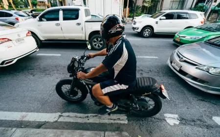 5 Cara Efektif Menjaga Performa Motor di Musim Hujan agar Tetap Prima