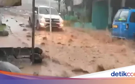 Drainase Tersumbat Proyek di Tamansari Bogor Picu Banjir dan Batu Berserakan