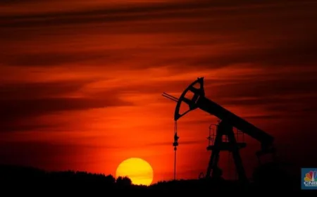 Harga Minyak Turun Drastis ke US$87 Setelah Rumor Perang Iran Mereda