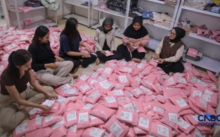 Penjual Hijab Kebanjiran Order Jelang Lebaran, Omzet Meningkat 3x Lipat