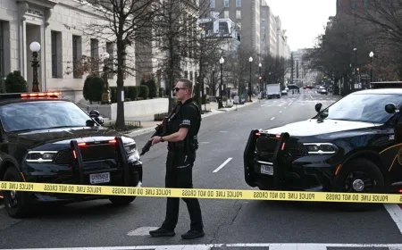 Pelaku Penabrak Barikade Gedung Putih Ditangkap Polisi AS