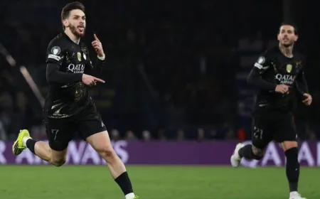 PSG Tundukkan Chelsea 5-2 di Leg Pertama 16 Besar Liga Champions