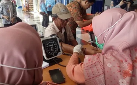 Dinkes Madiun Cek Kesehatan Puluhan Kru Bus untuk Kurangi Risiko Kecelakaan