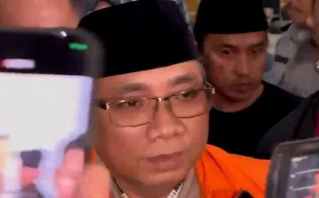 Eks Menag Yaqut Ditahan KPK Terkait Kasus Dugaan Korupsi Kuota Haji