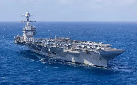 Kapal Induk USS Gerald R Ford Terbakar di Laut Merah, AS Tegaskan Bukan Serangan Iran