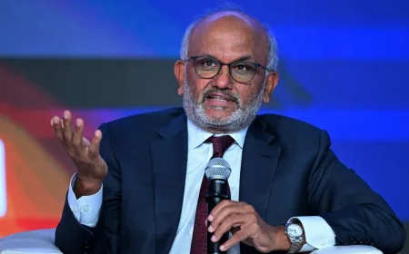 CEO Adobe Shantanu Narayen Mundur di Tengah Keraguan Masa Depan AI