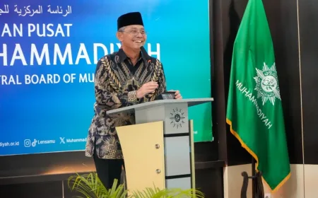 Irwan Akib Ajak Umat Aktif Bersedekah dan Tekankan Kesalihan Sosial