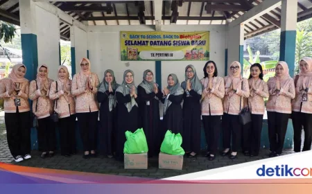 DWP Kemendagri Serahkan 120 Paket Sembako untuk Korban Banjir Tangerang