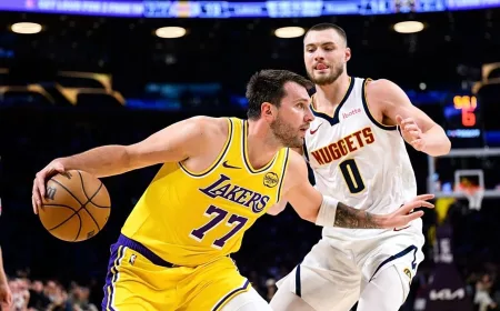 Luka Doncic Cetak Tripel-Dobel dan Menangkan Lakers atas Nuggets di OT