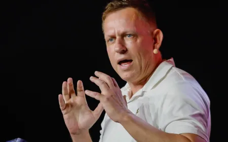 Peter Thiel 'Mr AI' Ceramah tentang Antikristus di Roma, Tantang Paus Leo Amerika