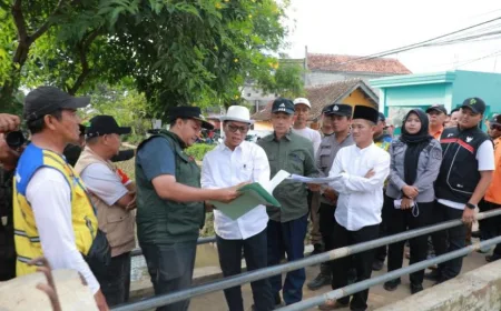 Bupati Bandung Siapkan 4 Langkah Strategis Atasi Banjir Bandang di Desa Panyadap