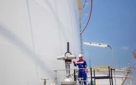 Stok Minyak Pertamina Aman 12 Hari dengan Produksi 1,1 Juta Barel per Hari