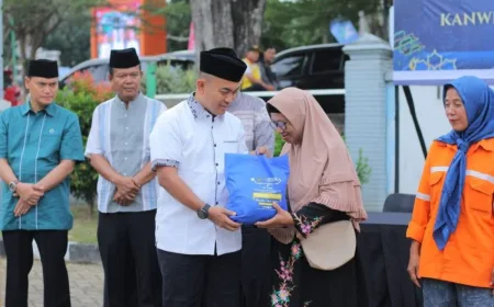 Kemenimipas dan BRI Gelar Bakti Sosial Salurkan 200 Paket Sembako di Jambi