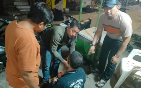 Kurir JNT Ditangkap Edarkan Ganja Lewat Medsos di Muara Angke