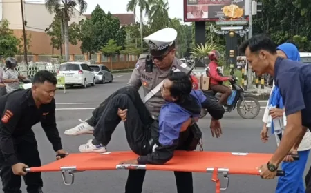 Kecelakaan Tunggal Pemudik di Jalan Arteri Cirebon Saat Puncak Arus Mudik