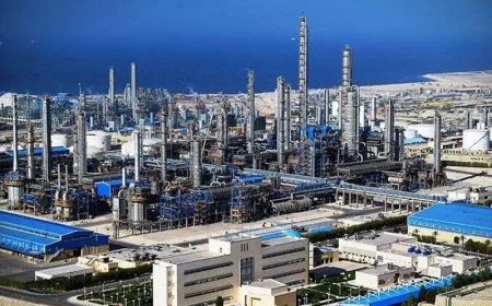 Iran Balas Serangan Israel dengan Ancaman Gempur Kilang Minyak Arab